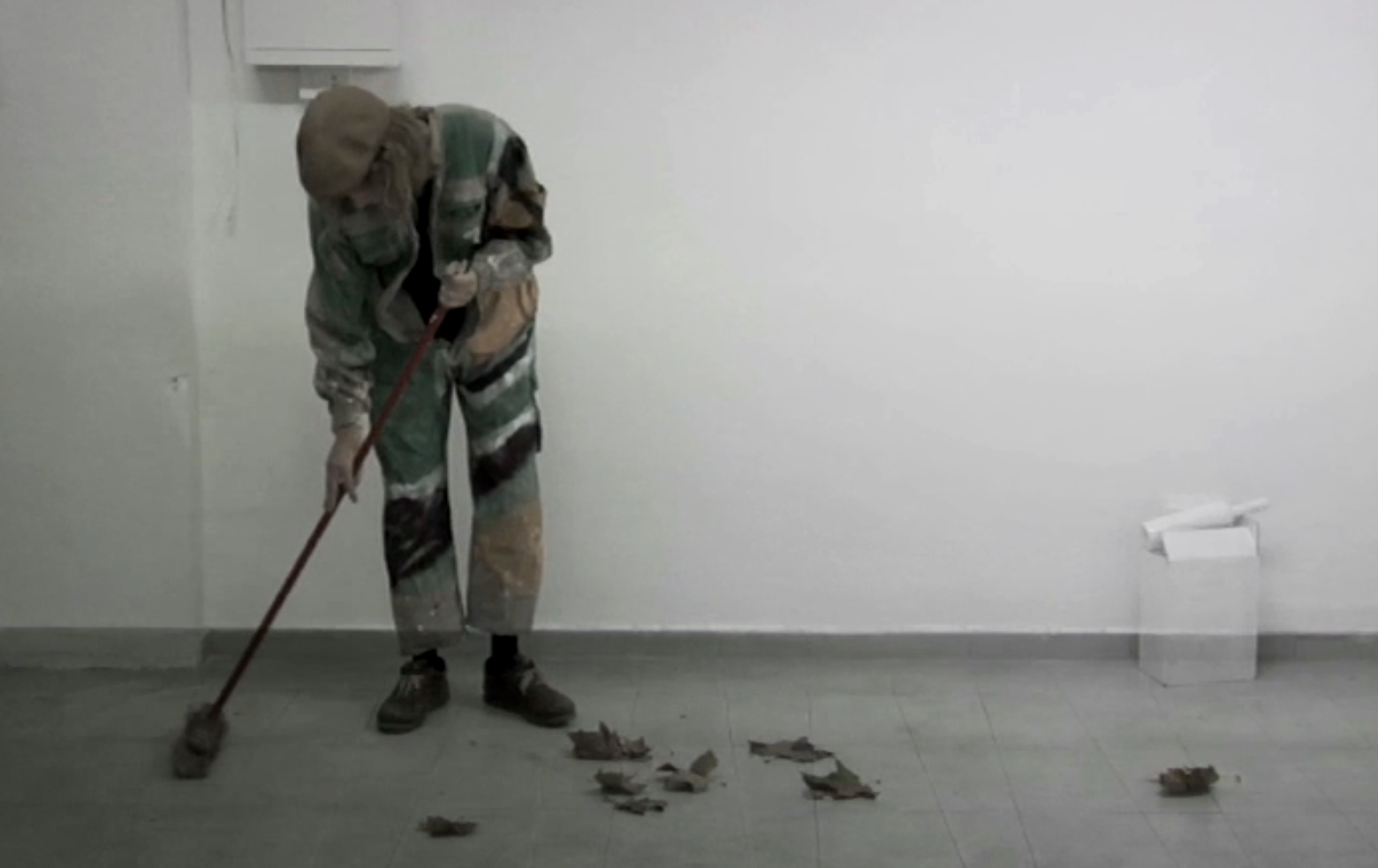 Video loop: El Portero – Eternal Nature Of Working Class Destiny